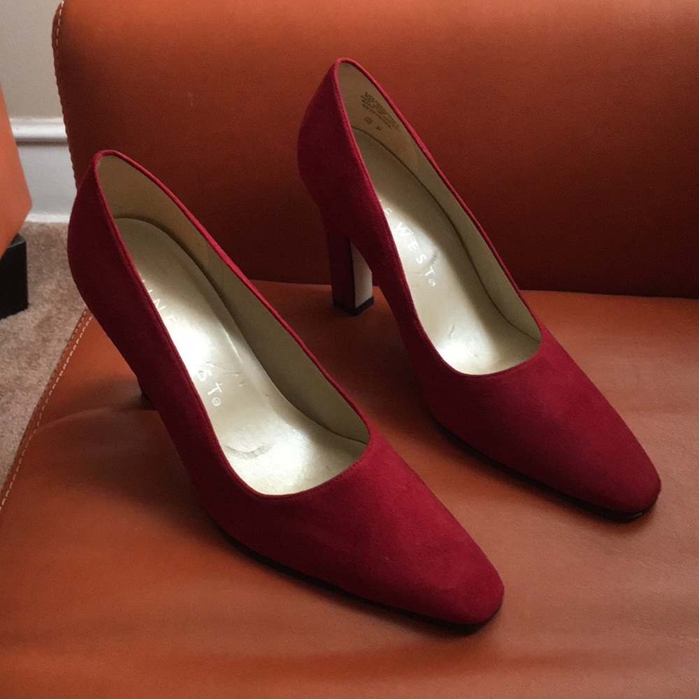 NWOT-Nine West Heels